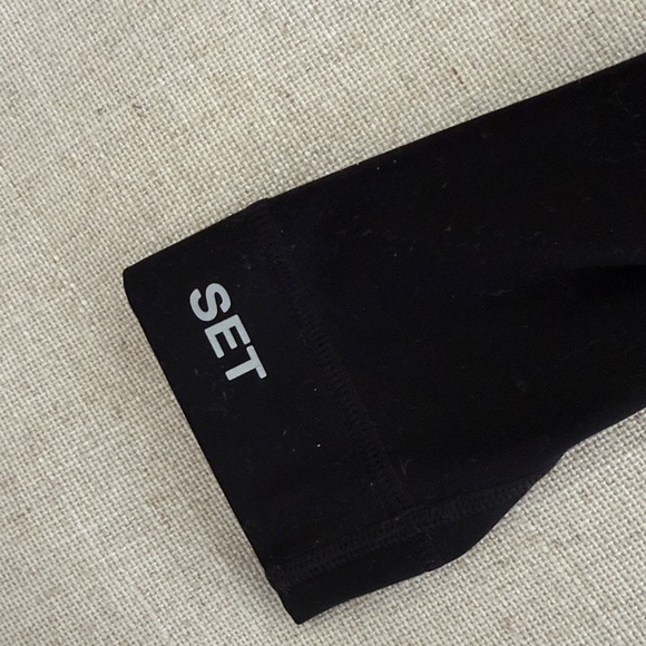 Set Active Workout Set - Picture 2 of 3